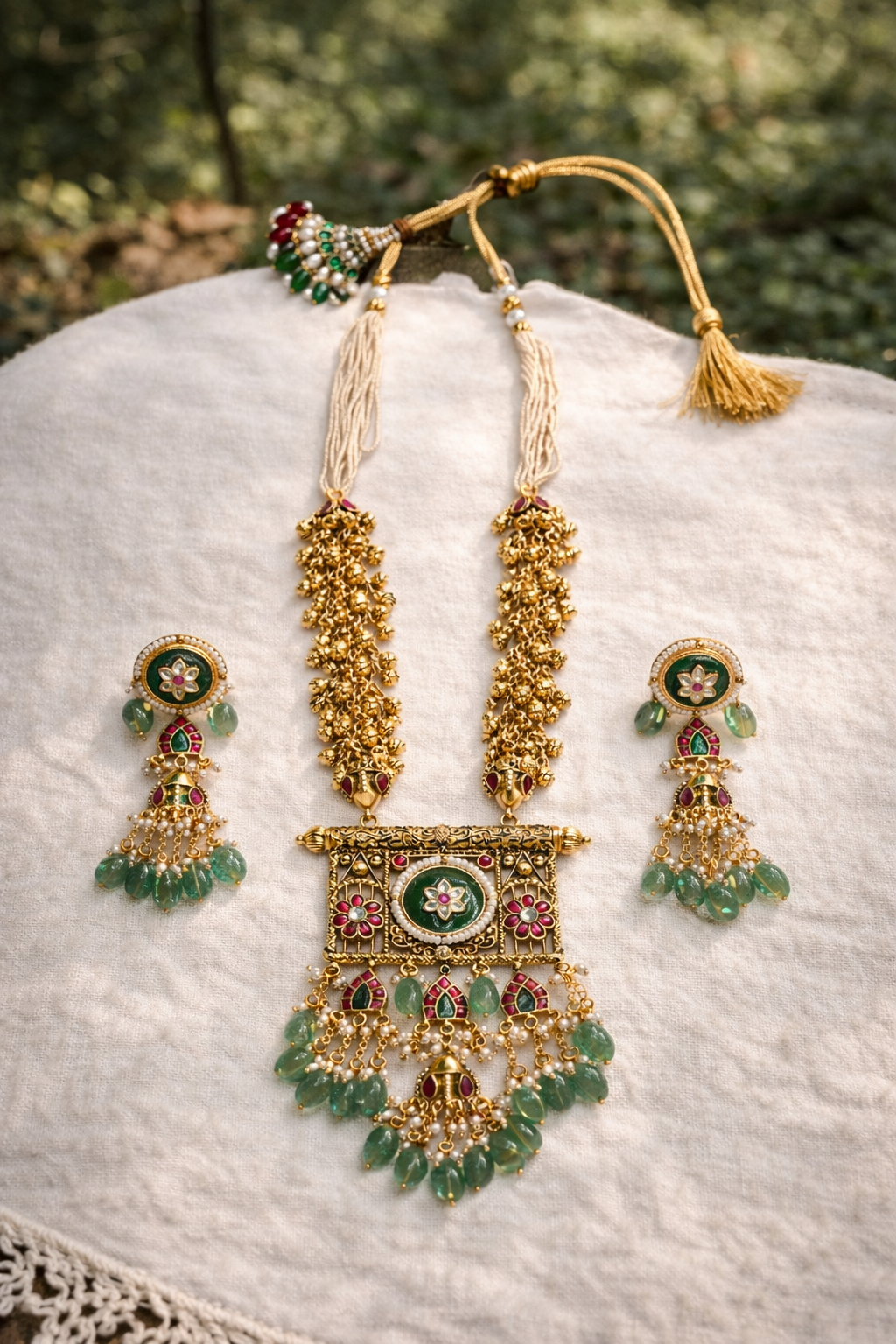 Royal Heritage Long Necklace set