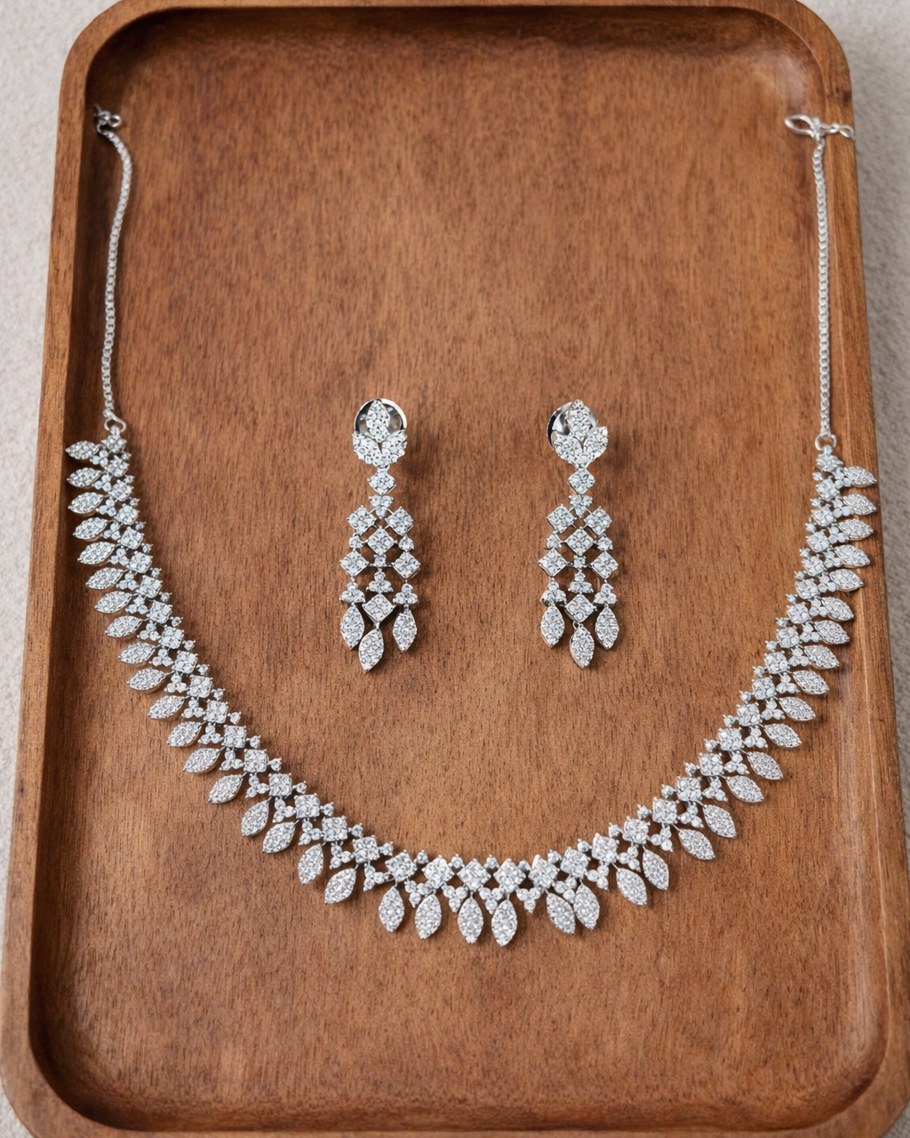 American Diamond Leaf Motif Necklace Set-G352800