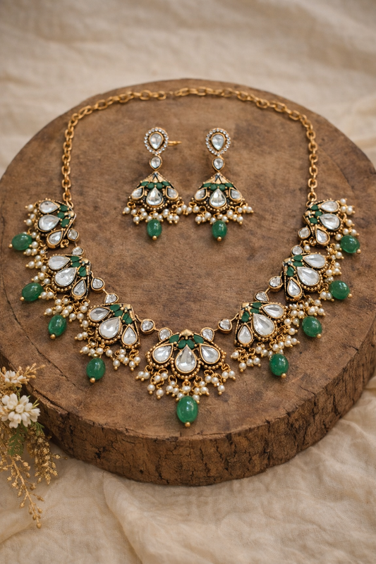Kundan & Pearl Traditional Indian Necklace Set
