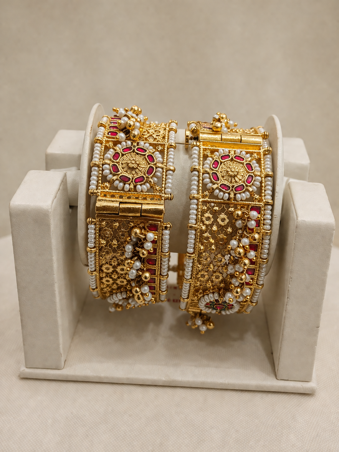 Pachhi Kundan Jadau Bangles(Set of 2)-G7511800