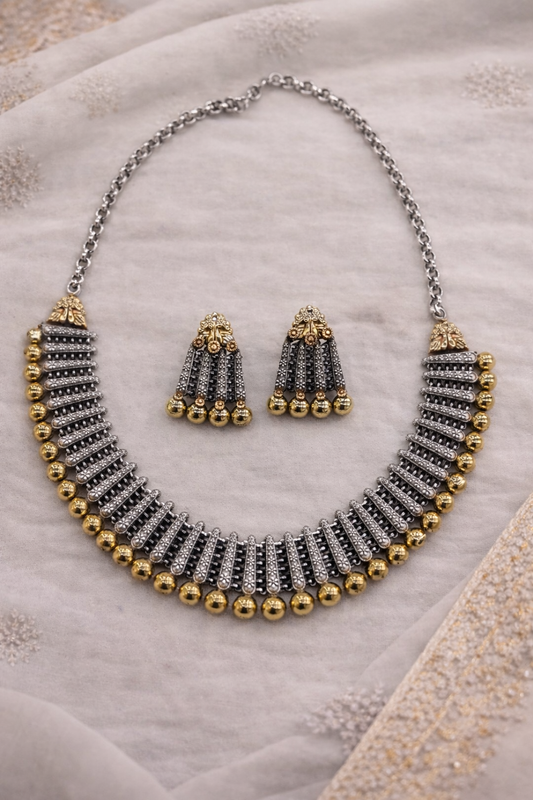 Oxidised Silver Dual-Tone Antique Haasil Necklace Set-G351200