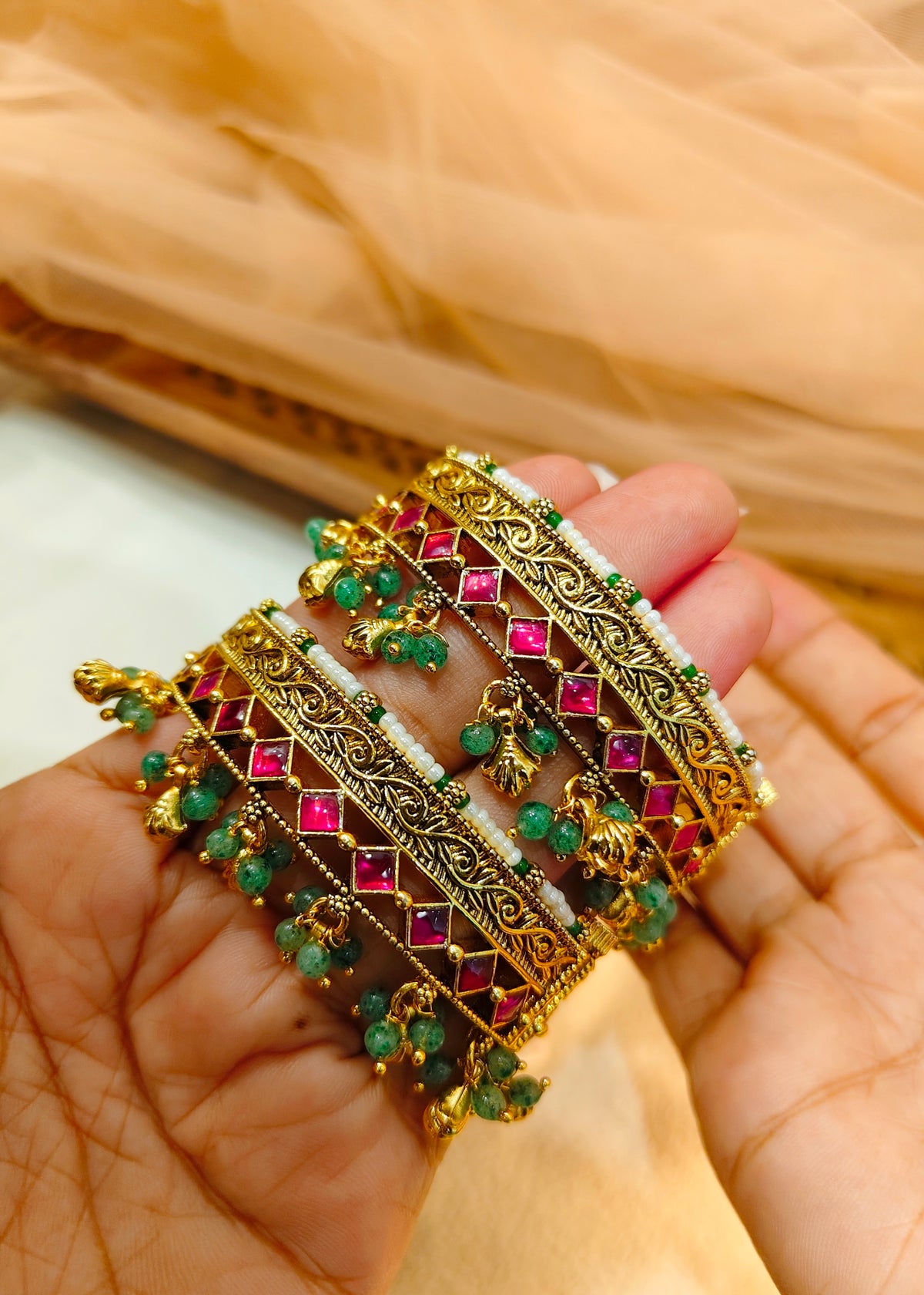 Pachhi Kundan Jadau Bangles(Set of 2)-G7511800
