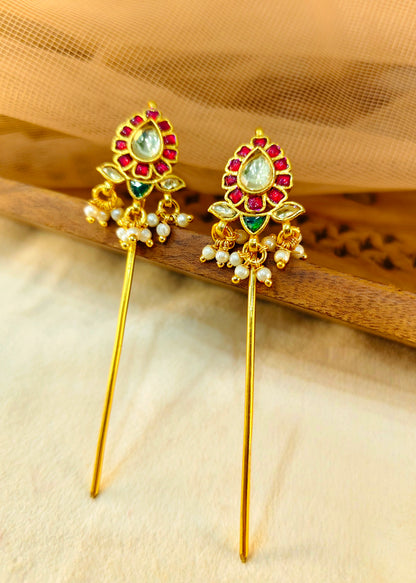 Jadau Bugadi Pin Earrings.-G351500