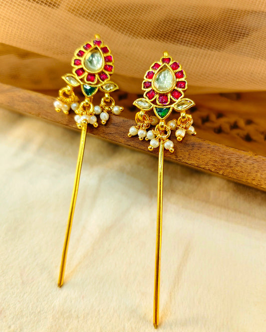 Jadau Bugadi Pin Earrings.-G351500