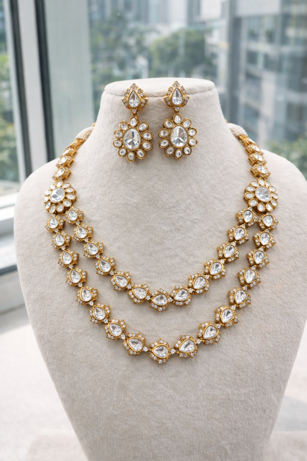 Handcrafted Traditional Kundan Jewellery Set