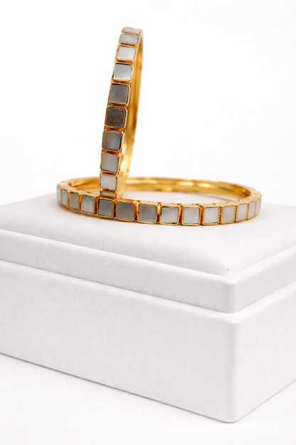 Mother-of-Pearl Square Bangles(Set of 2)