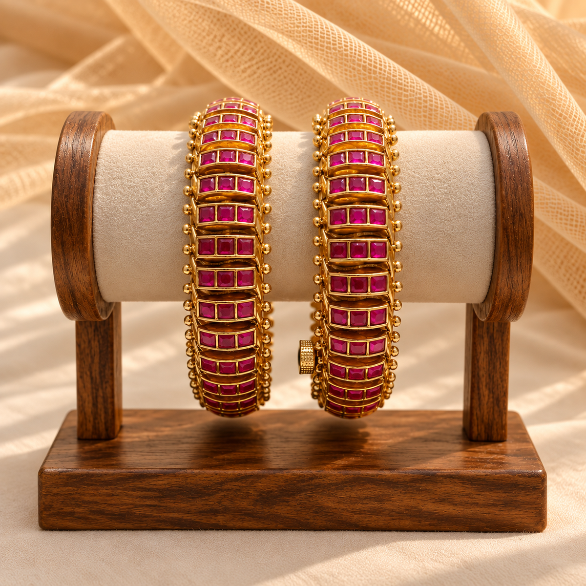 Red Jadau Kundan Bangles(Set of 2)