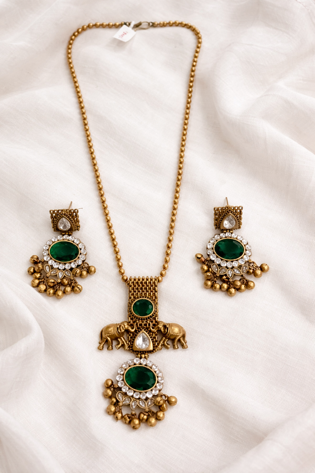 Emerald Elegance" Elephant Motif Gold-Toned Pendent Set-G351500