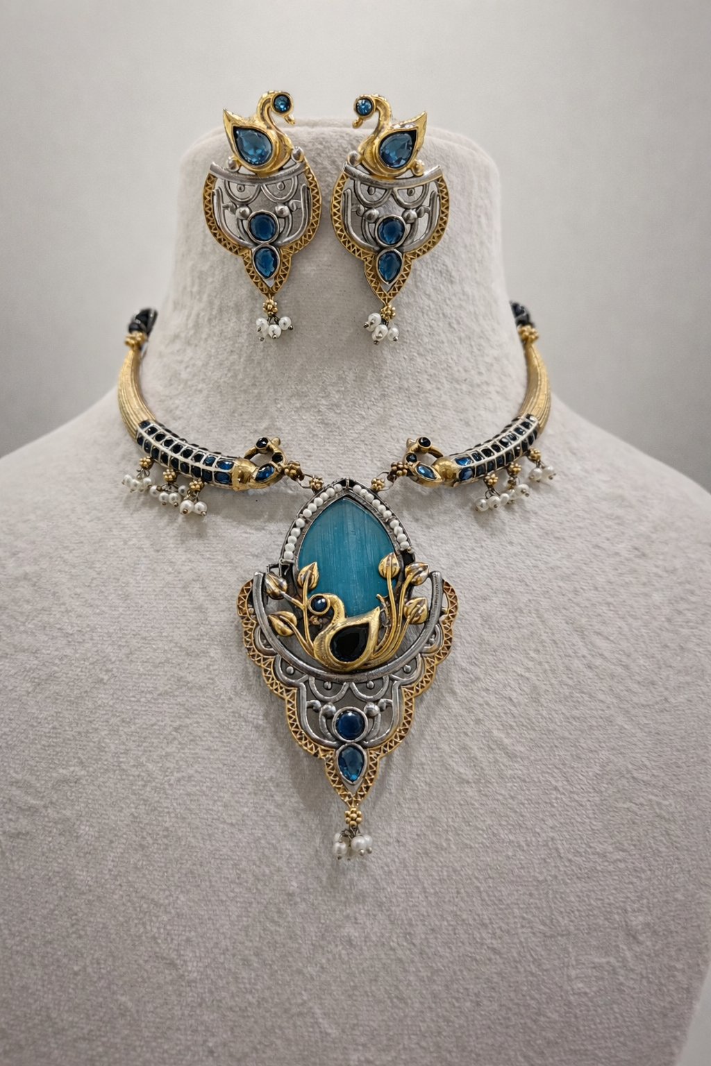 Oxidised Silver Dual-Tone Peacock Motif Necklace Set-G352400
