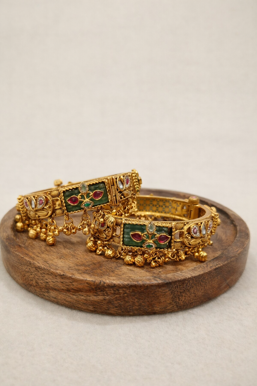 Antique Heritage Bangles(Set of 2)