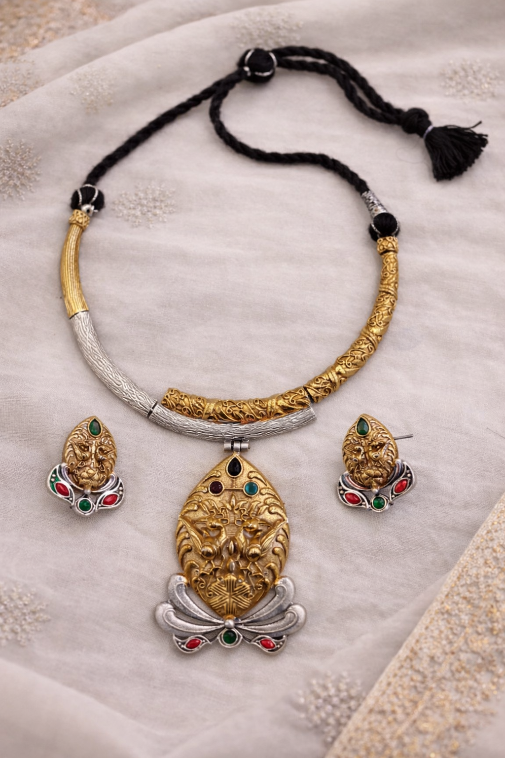 Oxidised Silver Dual-Tone Antique Temple Jewellery Set-G351300