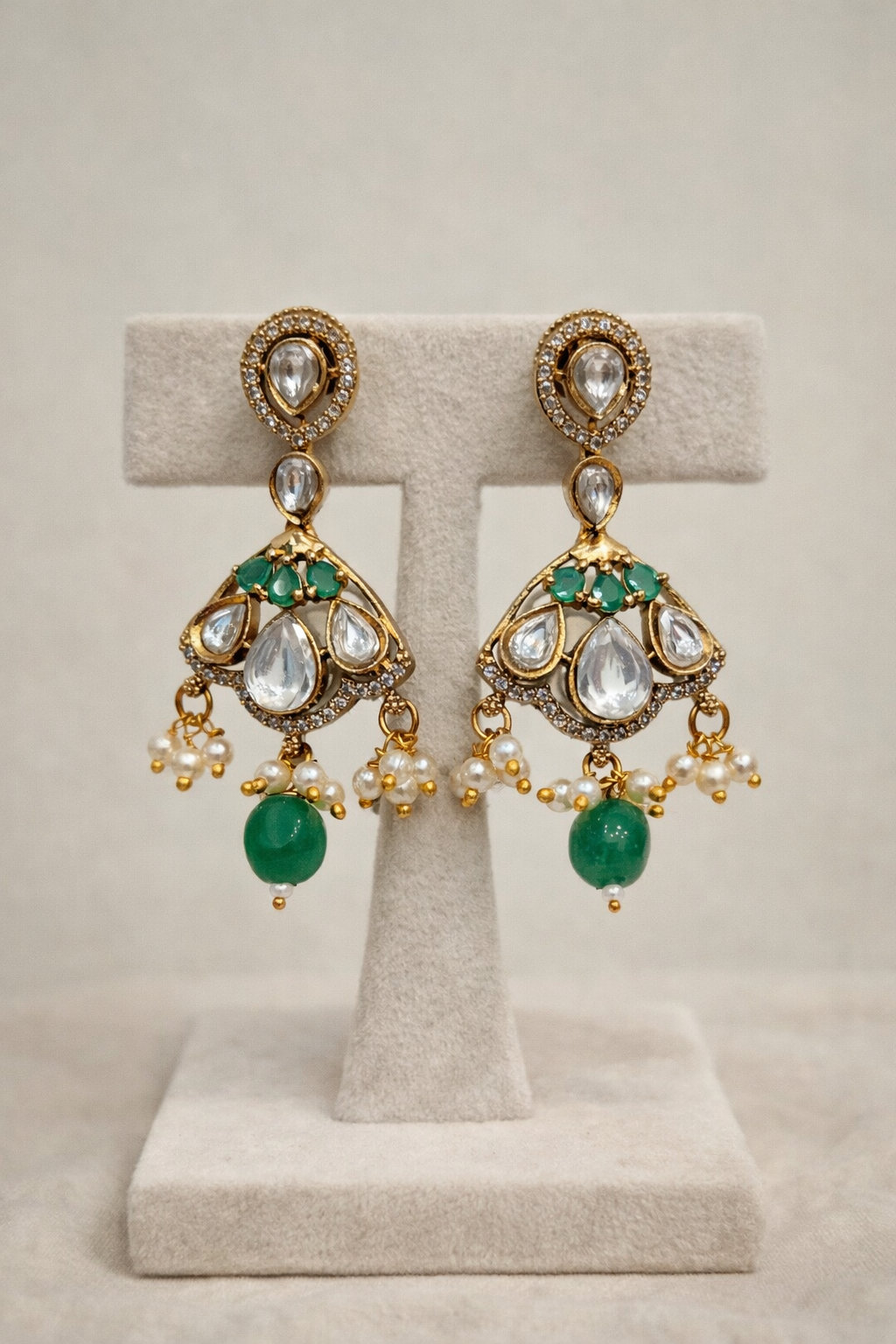 Kundan & Pearl Traditional Indian Necklace Set