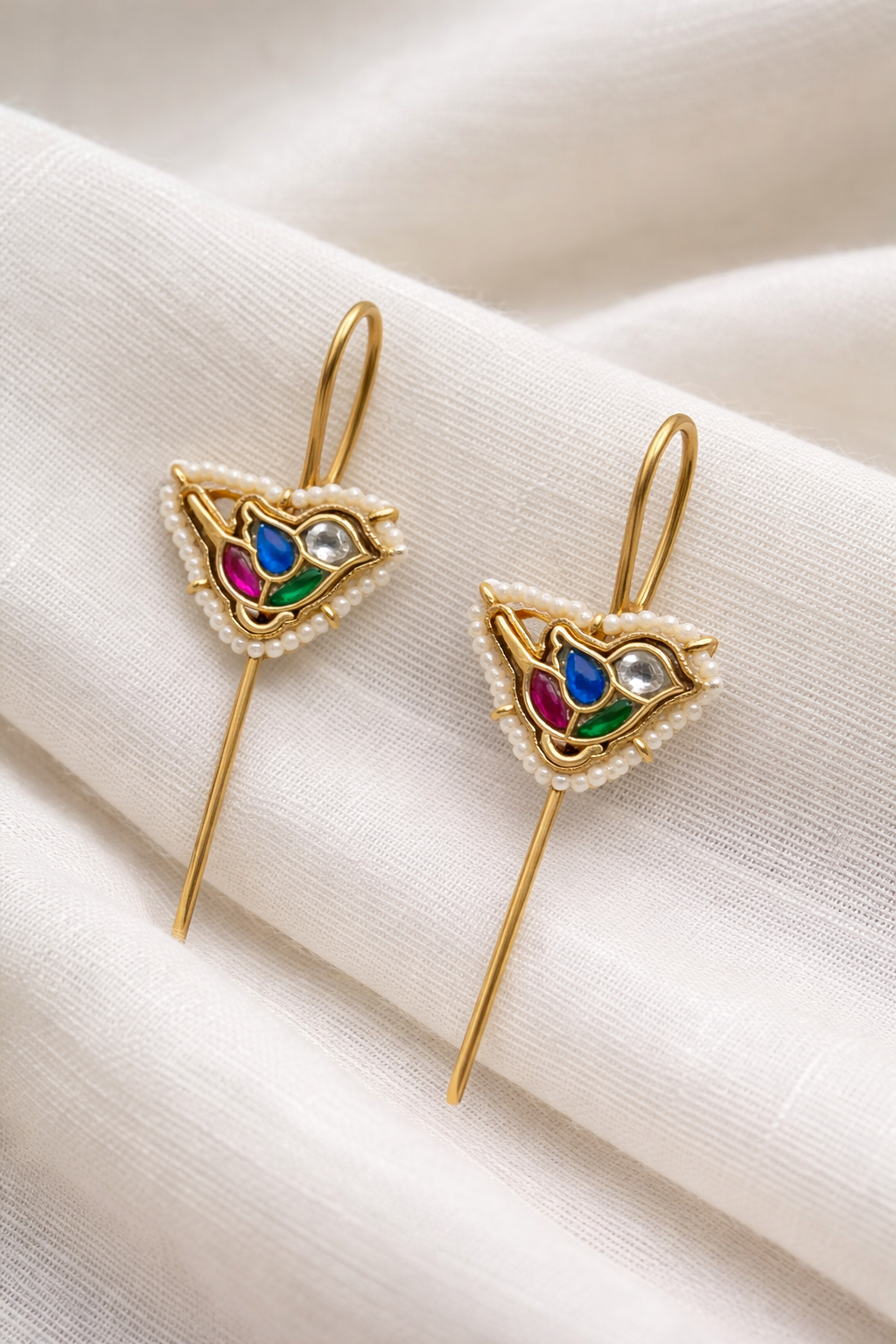 Pachi Kundan Jadav Parot Needle Ear Cuffs-G35700