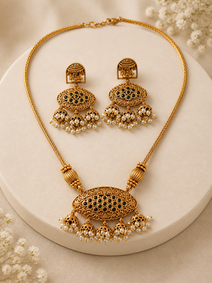 Antique Temple Pendent Set-G751800