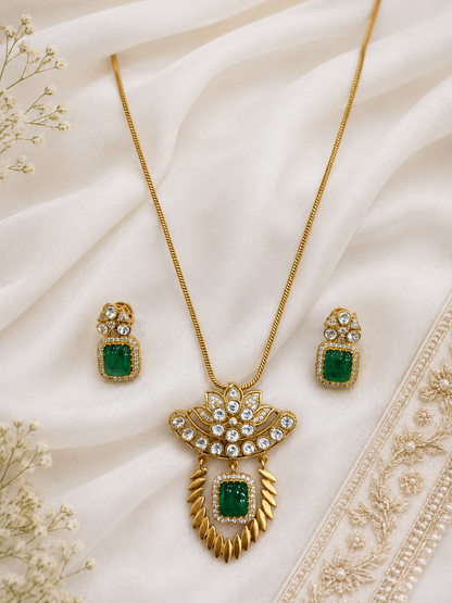 Lotus Pendant Set-G112300