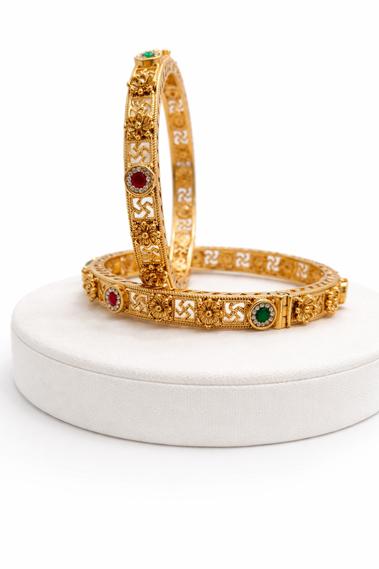 Handcrafted Floral Design Kemp Stone Bangles(Set of 2)