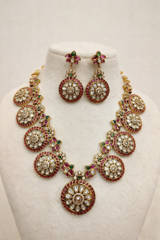 Gold-Plated Kemp Stone Coin Necklace Set