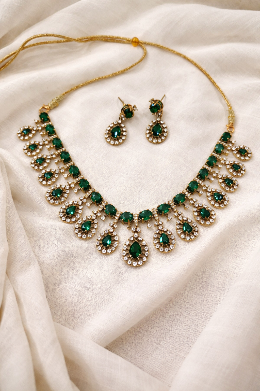 Victorian Pink chocker Necklace Set