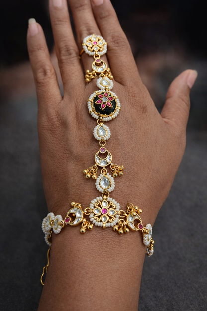 Emerald Green & Kundan Paachi Hathphool-G352100