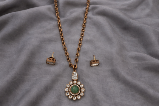 Green Mossonite Pendent Set