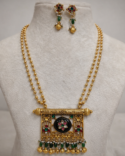 Pachi Kundan" Style Gold-Plated Copper Necklace & Earring Set
