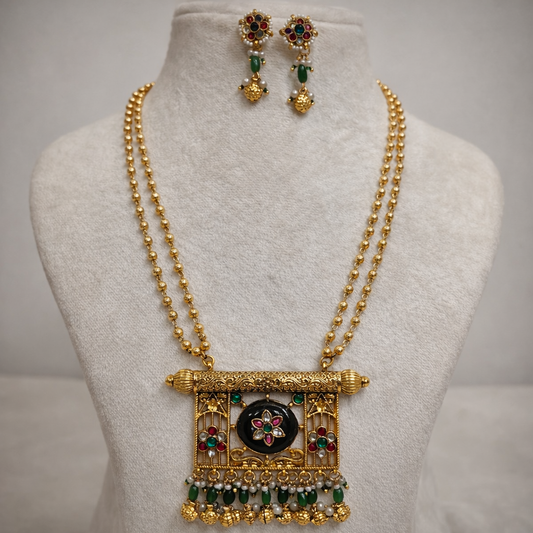 Pachi Kundan" Style Gold-Plated Copper Necklace & Earring Set