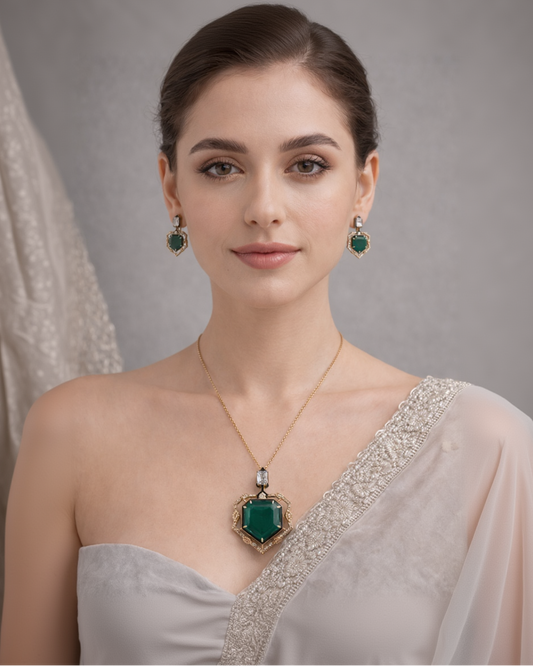 Vintage Inspired Green Gemstone Pendant set-G752600