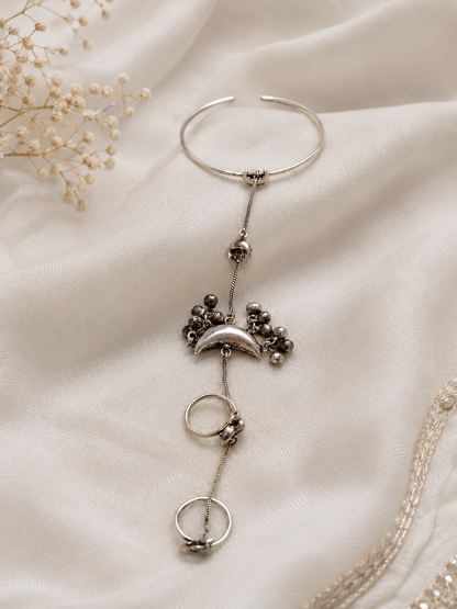 Oxidised Silver Moon Haathpool(Pair)-G111300