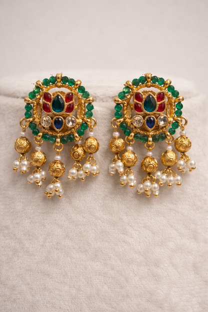 Stunning Kundan Style Green Bead Pendant Set-G352000