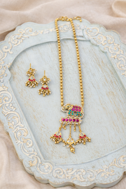 Elephant Heritage Pendant set