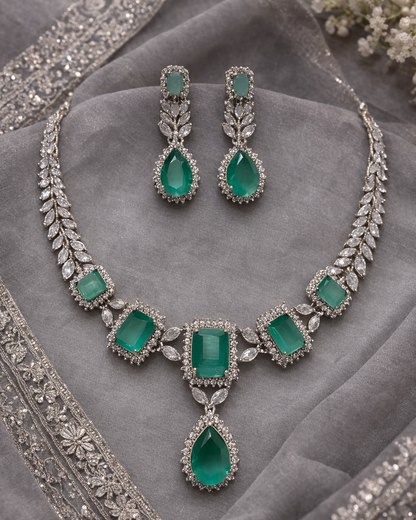 American Diamond Meant Stone Necklace Set-G351800