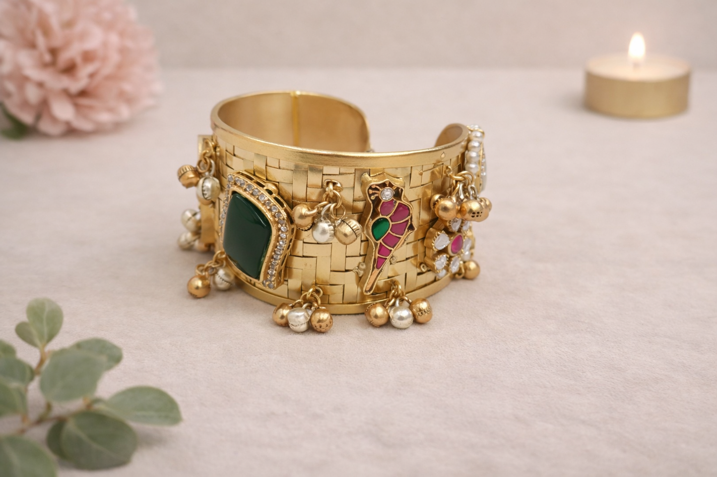 Pachi Kundan Jadau Cuff