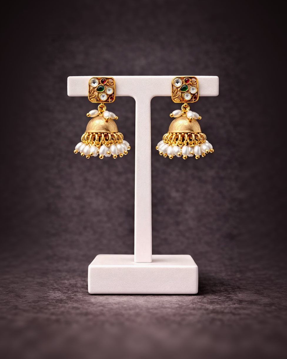 Heritage Gold-Toned Jadav & Pearl Jhumka Earrings-G351300