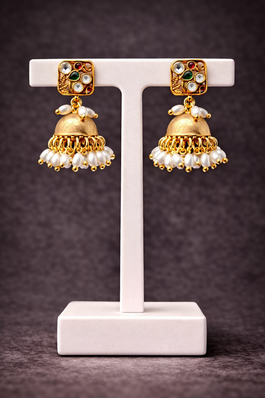 Heritage Gold-Toned Jadav & Pearl Jhumka Earrings-G351300