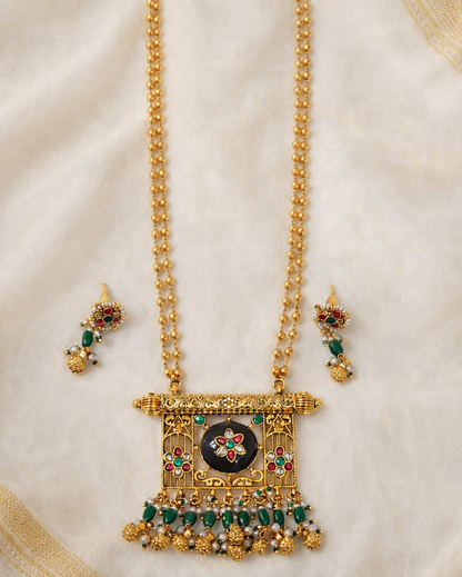 Pachi Kundan" Style Gold-Plated Copper Necklace & Earring Set