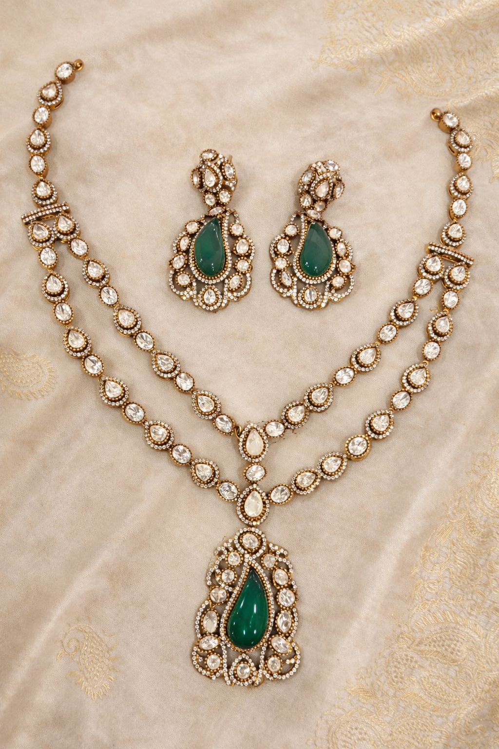 Noorika 2-Line Mossointe Necklace Set