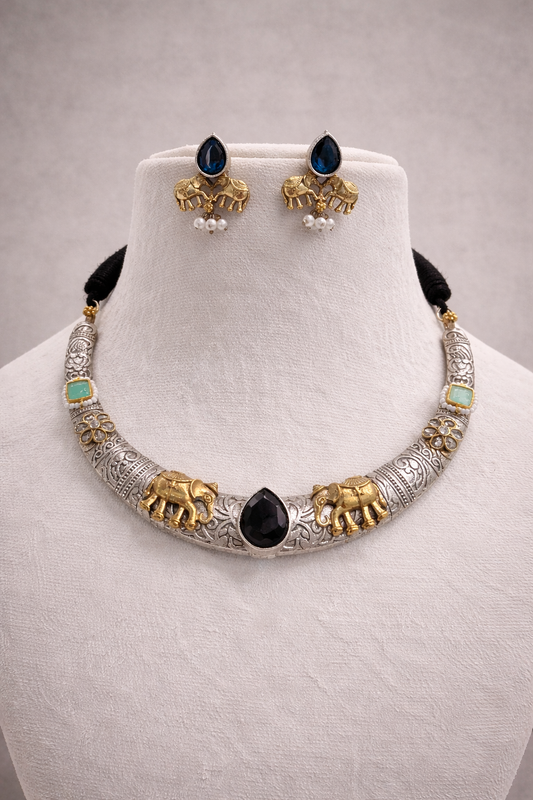 Oxidised Silver Dual-Tone Antique Haasil Necklace Set-G351500