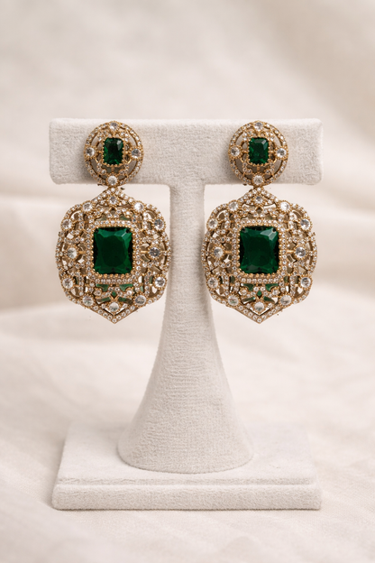 Victorian Emerald Green Stone & Kundan Necklace Set