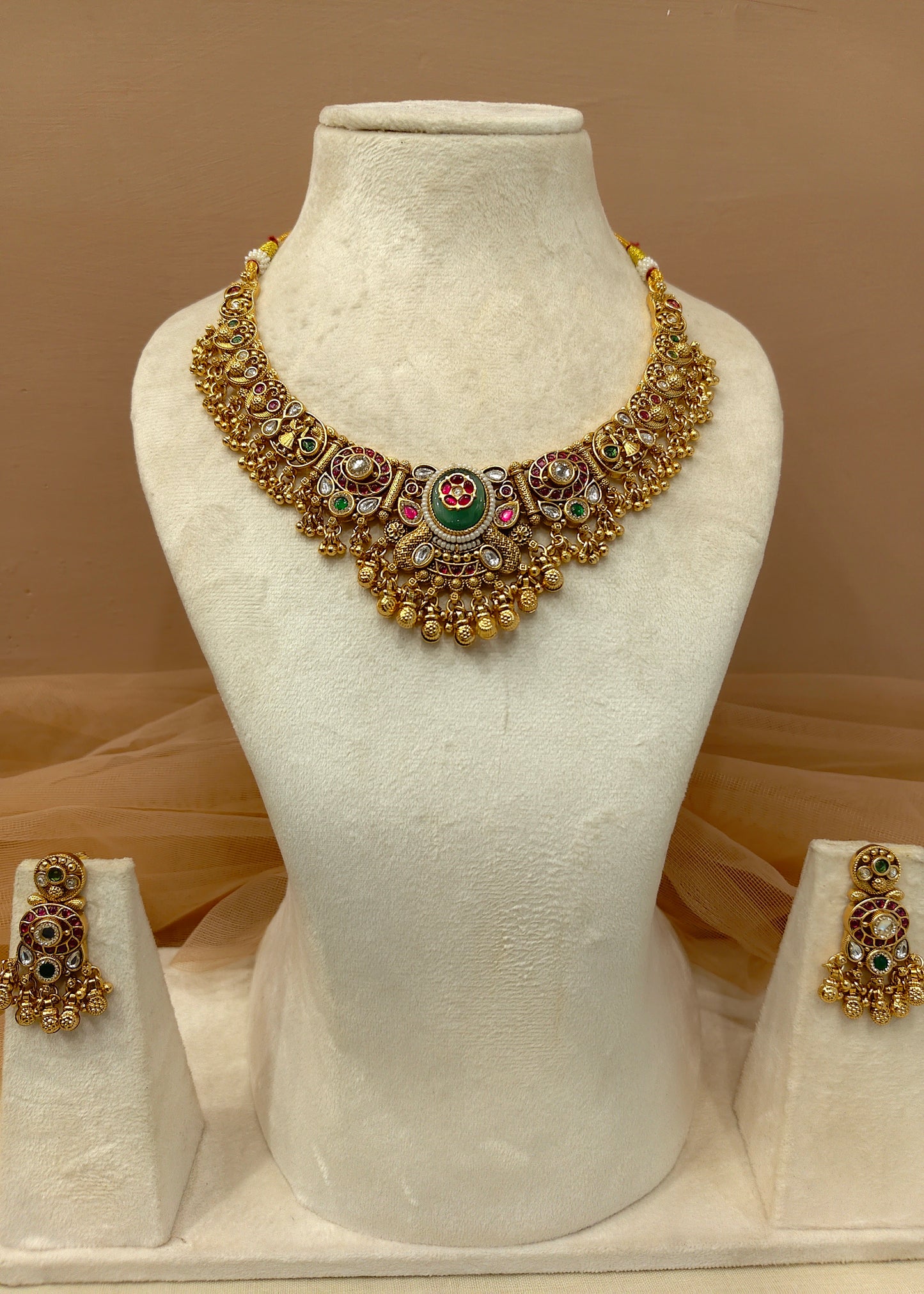Antique Gold-Plated Choker Set -G352200
