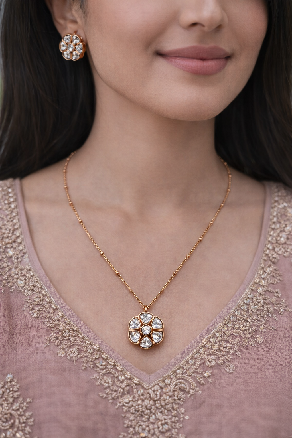 Mossonite Pendent set