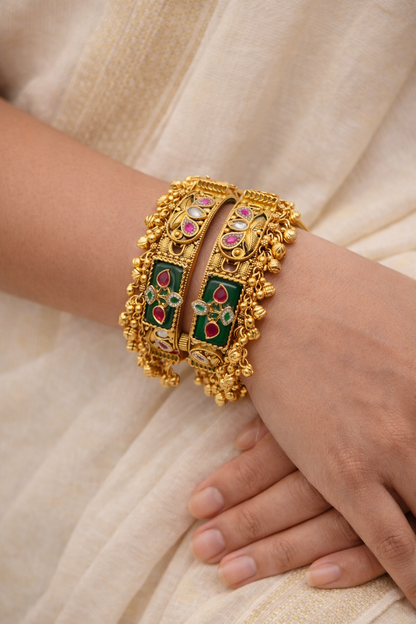 Antique Heritage Bangles(Set of 2)