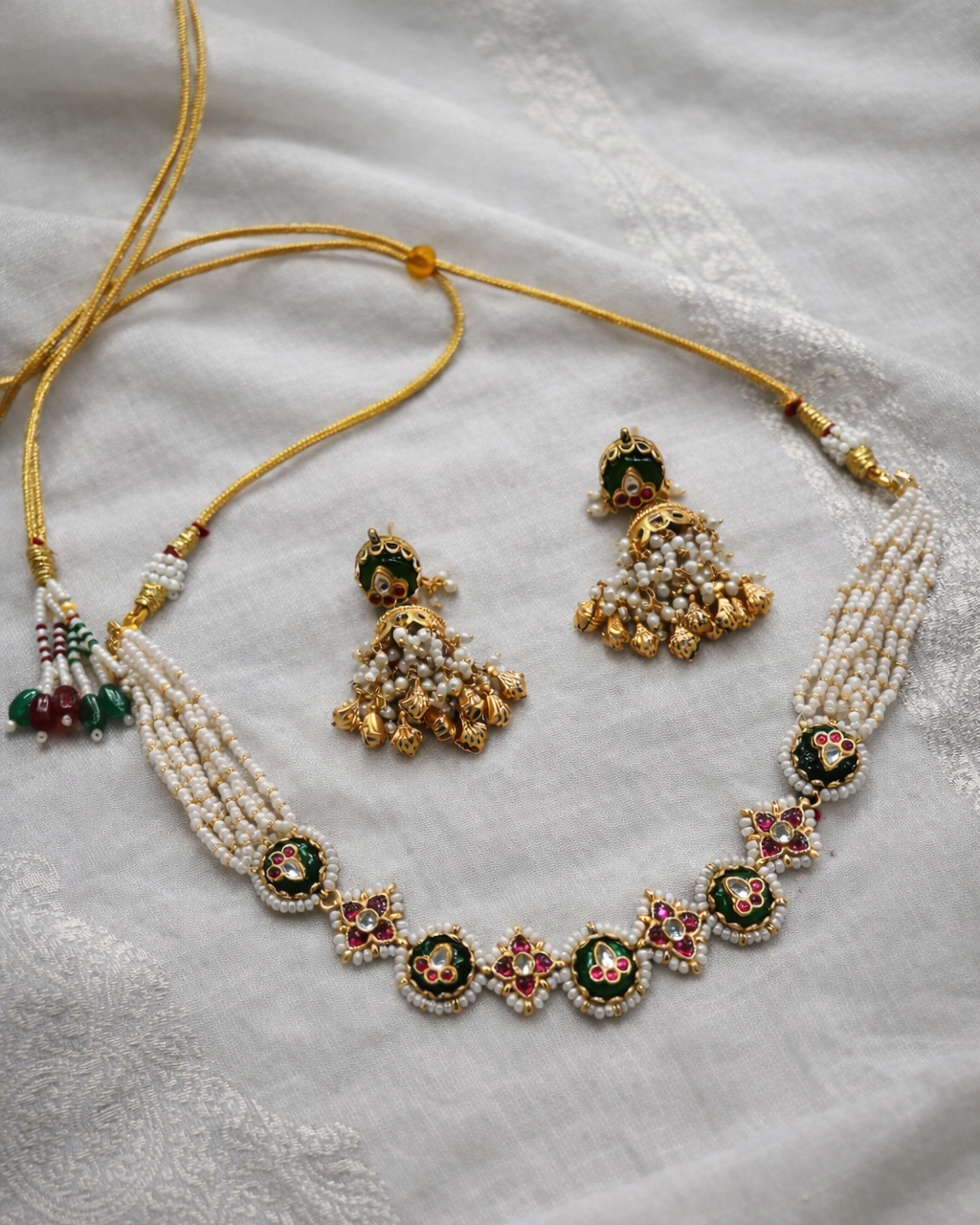 Jadau Kundan & Emerald Pearl Choker Set-G354300