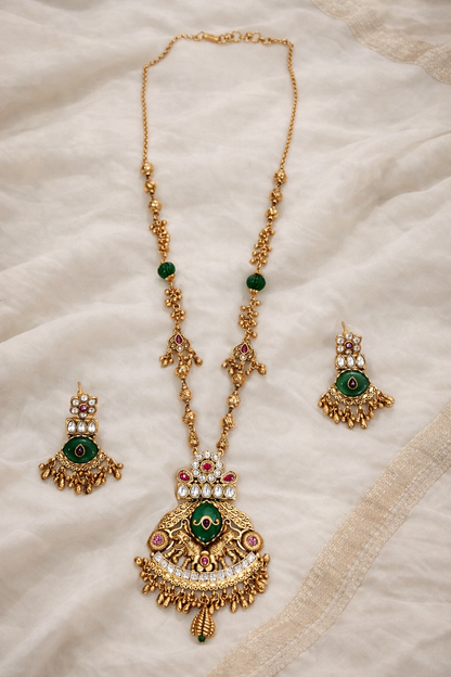 Heritage Green Stone Studded Antique Finish Pendant Set