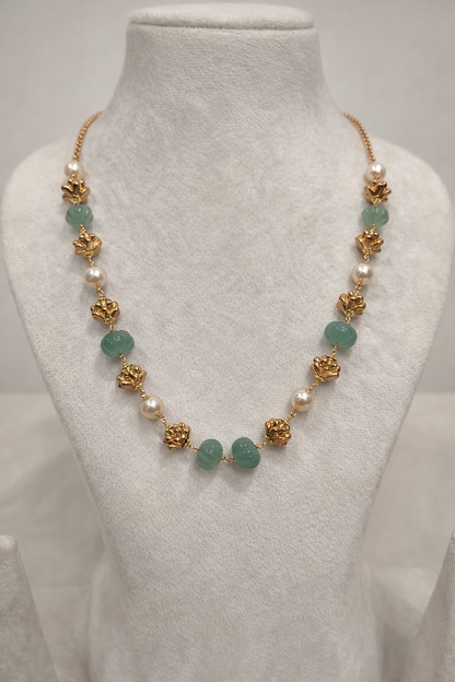 Mint Green Pumpkin Bead & Pearl Traditional Mala