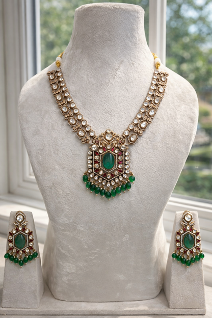 Semi-precious Emerald Mossainite Statement Necklace Set