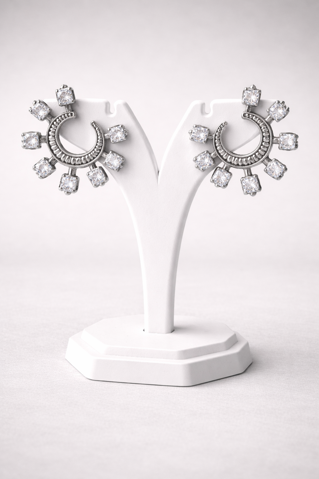 Oxidized Silver Earings Stands-G35350