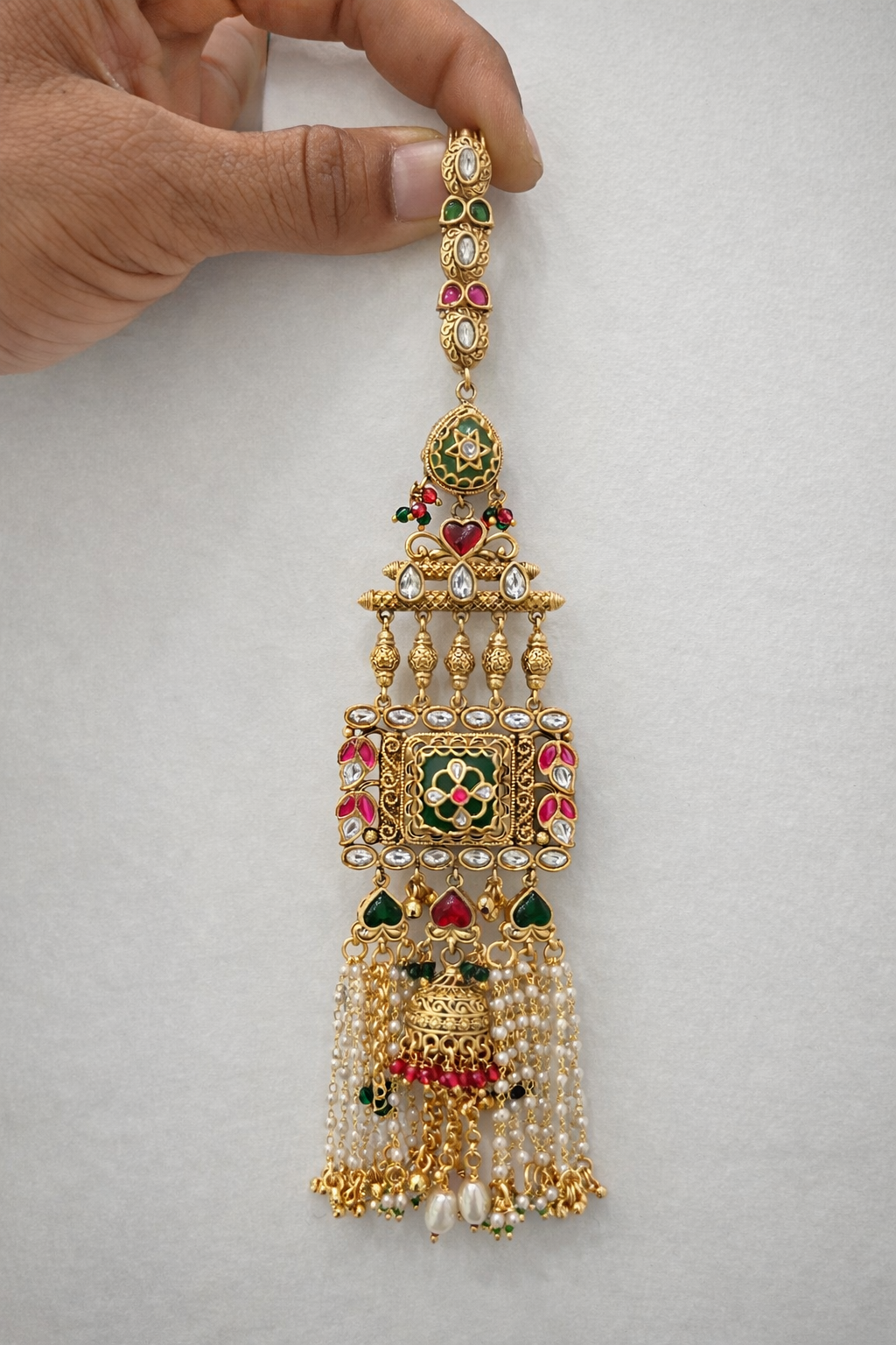 Gold-Toned Kundan & Pearl Beaded Traditional Chabi Challa / Judda-G355100