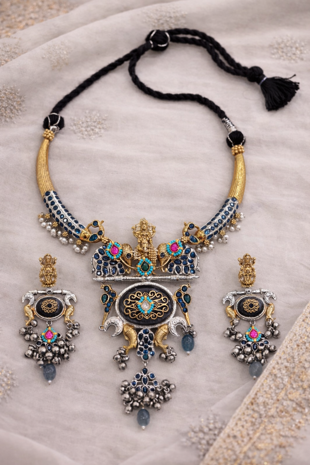 Oxidised Silver Dual-Tone Antique Temple Jewellery Set-G353100