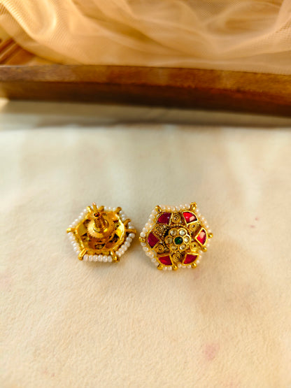 Jadav Stud Earrings-G771400