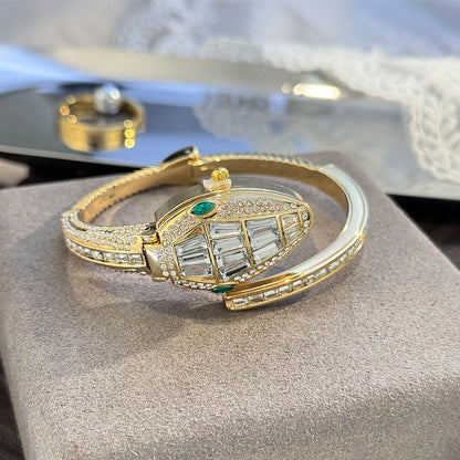 Luxury Emerald Green Crystal Snake Bracelet Watch for Women-G35800